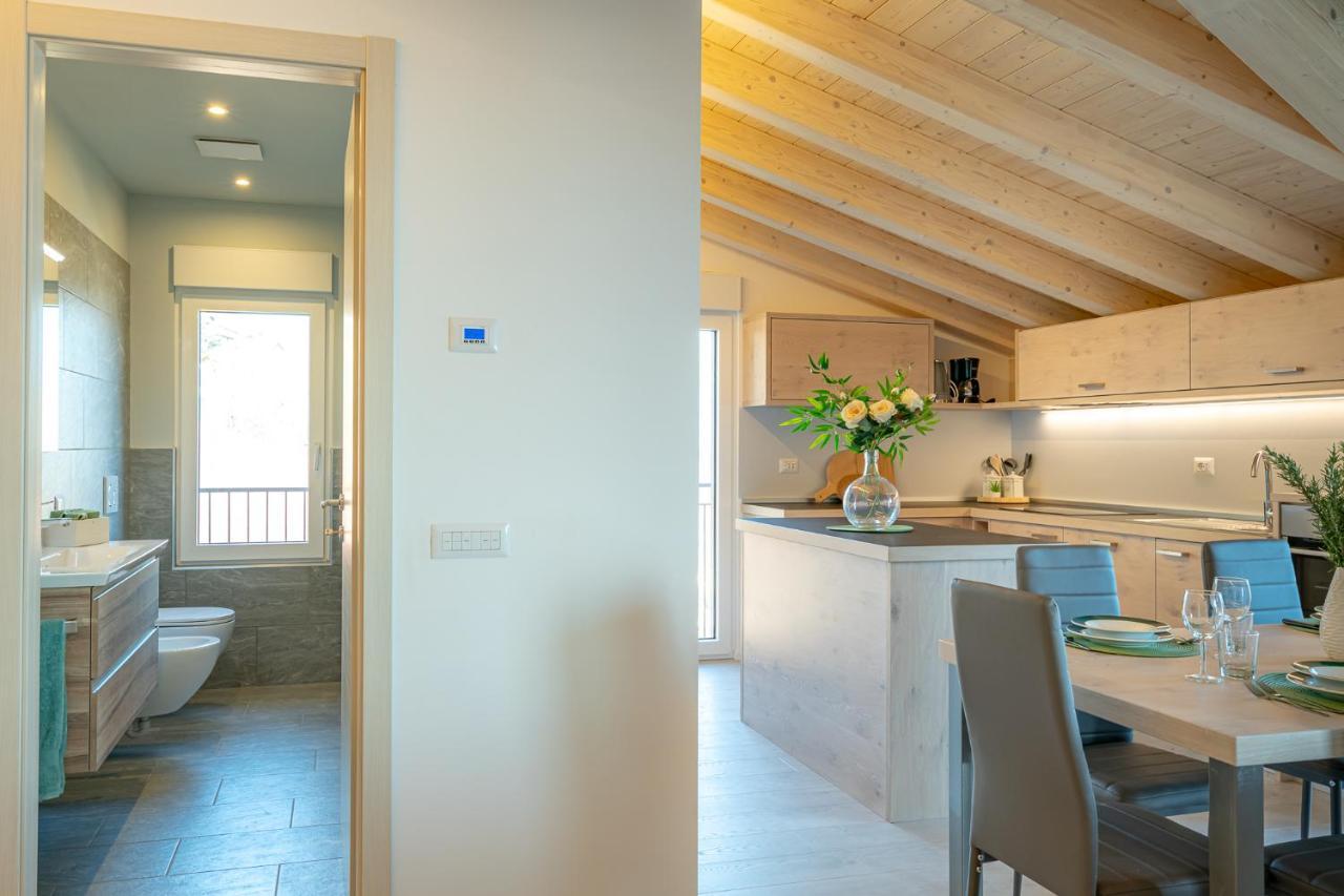 אקסריה Classy Apartment Wifi, Parking & Stunning View! מראה חיצוני תמונה